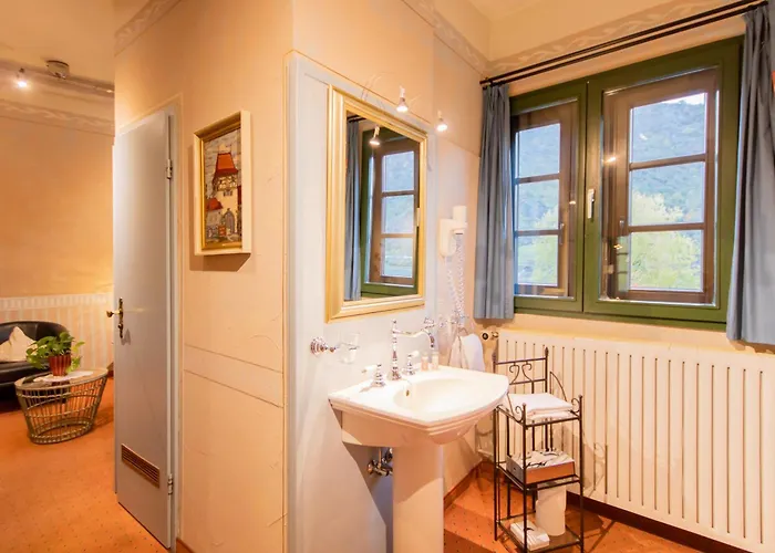 Hotel Weinhaus Weiler 3*